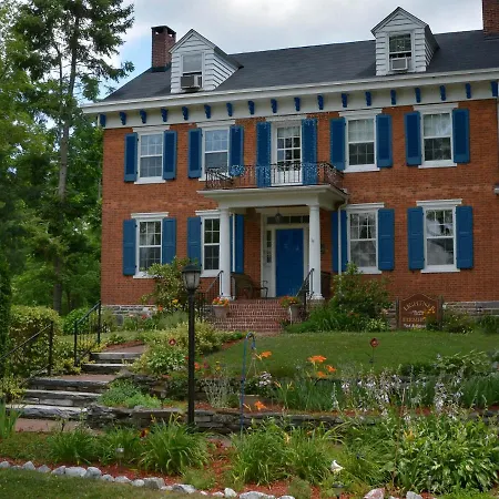 Lightner Farmhouse B&B-3