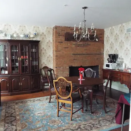 The Tillie Pierce House Inn-2