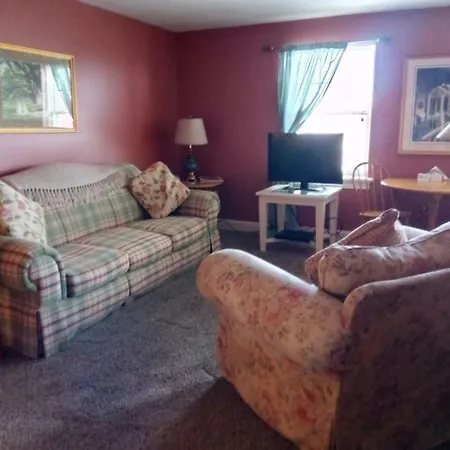 James Gettys Hotel-3